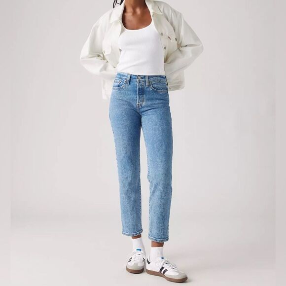 Levi’s Women’s Wedgie Straight Fit Denim Jean Size 29” - Picture 1 of 9